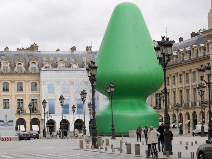 Paul McCarthy's Giant Green Butt Plug